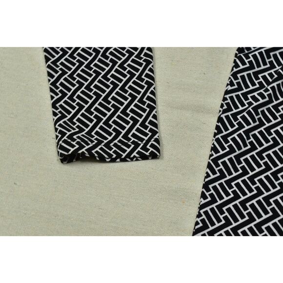 MICHAEL Michael Kors Black & White Geometric Top Regular Size L Open Shoulder - Picture 4 of 8